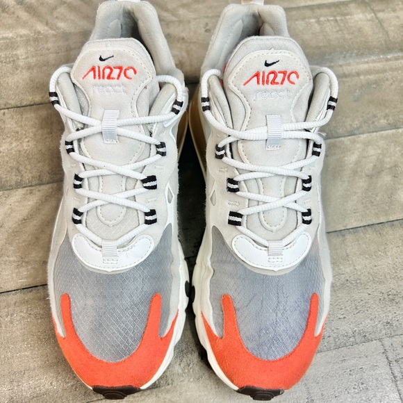 Nike Women’s Sneakers White Gray Coral - Picture 5 of 7